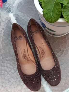 Sofft  Brown Suede Studded Heels